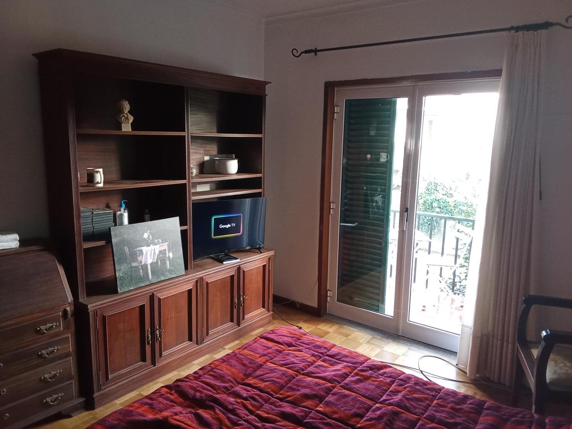 Orange Tree Apartment *